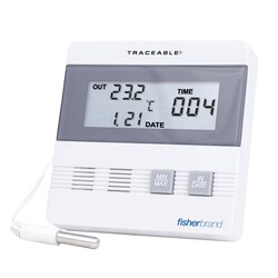 Traceable™ Thermometer with Time/Date, Max/Min Memory